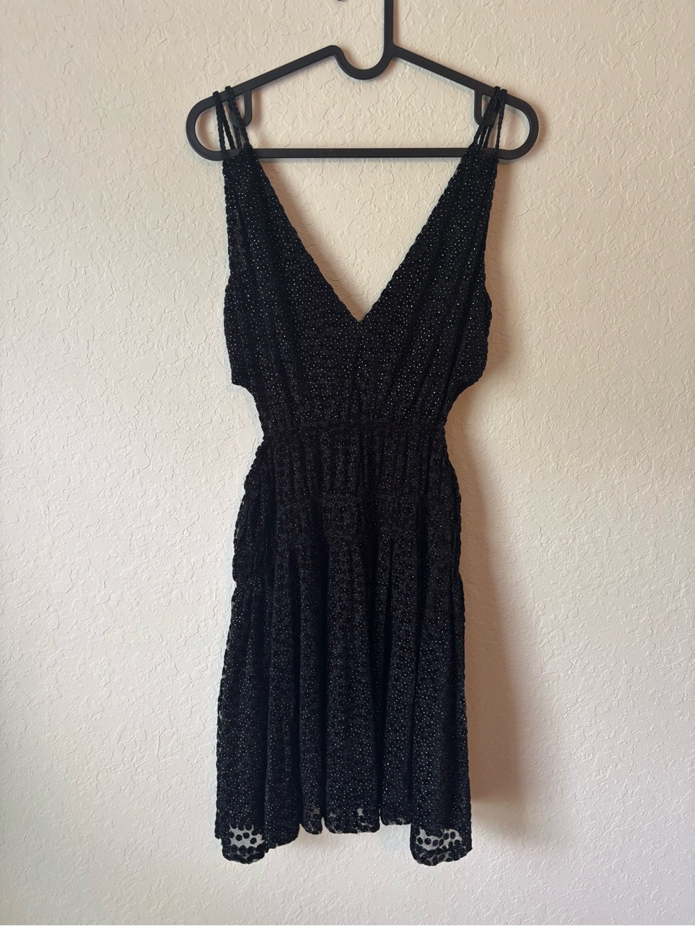 Maje | Women's Sleeveless Velvet Feather Dress Size US Small FR 36 - Picture 8 of 10